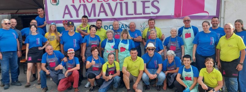 Lo staff della Pro Loco di Aymavilles che lo scorso fine settimana ha lavorato alla Sagra della Favò