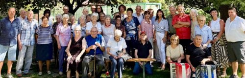 Cinquanta partecipanti alla Festa degli Anziani di domenica scorsa al Parc Chavonne di Villeneuve