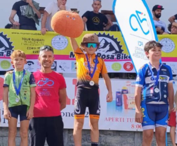 I Lupi si riprendono lo scettro a Brusson