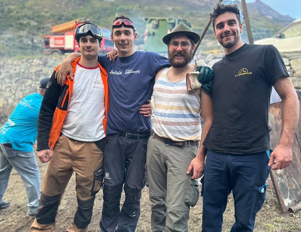 Venti quintali di caldarroste sono stati distribuiti alla 65esima Festa della Castagna di Fénis