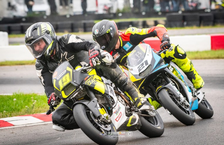 Finale sul bagnato al Cremona Circuit Eurocup Motornext: Andrea Cheillon sul podio