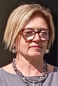 Ezia Bovo presenta il suo ultimo libro nel Castello Ducale di Aglié