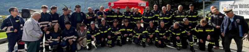 I Vigili del Fuoco volontari di Quart che sabato scorso, 10 ottobre, hanno festeggiato i 100 anni di attività del distaccamento