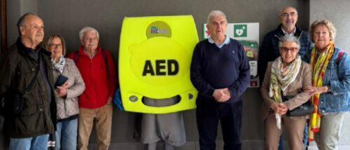 Les Amis du Coeur inaugurano il primo defibrillatore condominiale